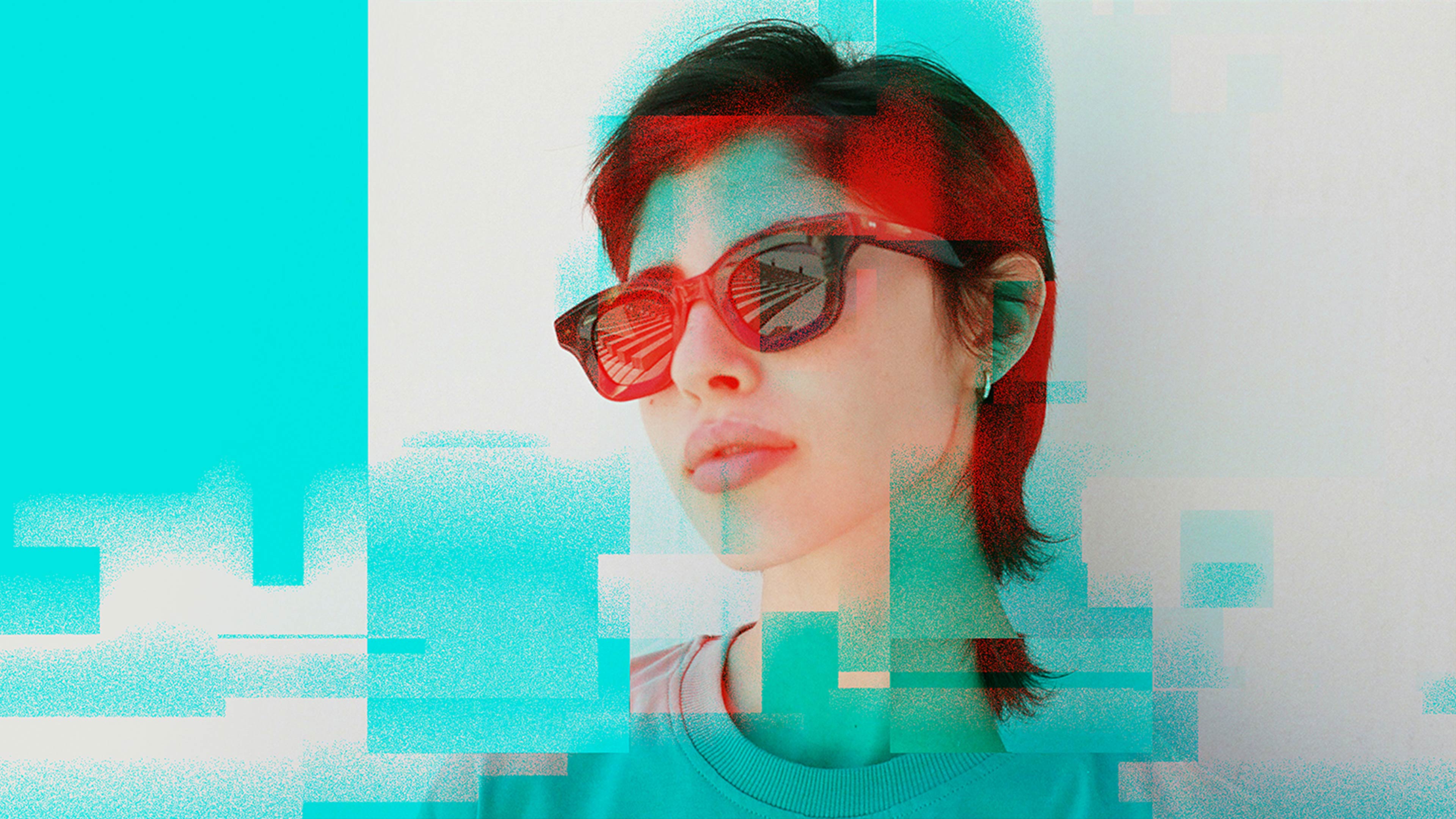 mStyle Glitch_girl_2
