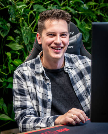 Czarek Dryl, Front-end Dev